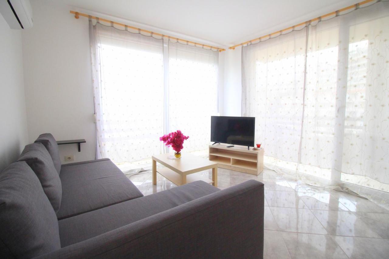 The Bay Apartments Sarandë エクステリア 写真