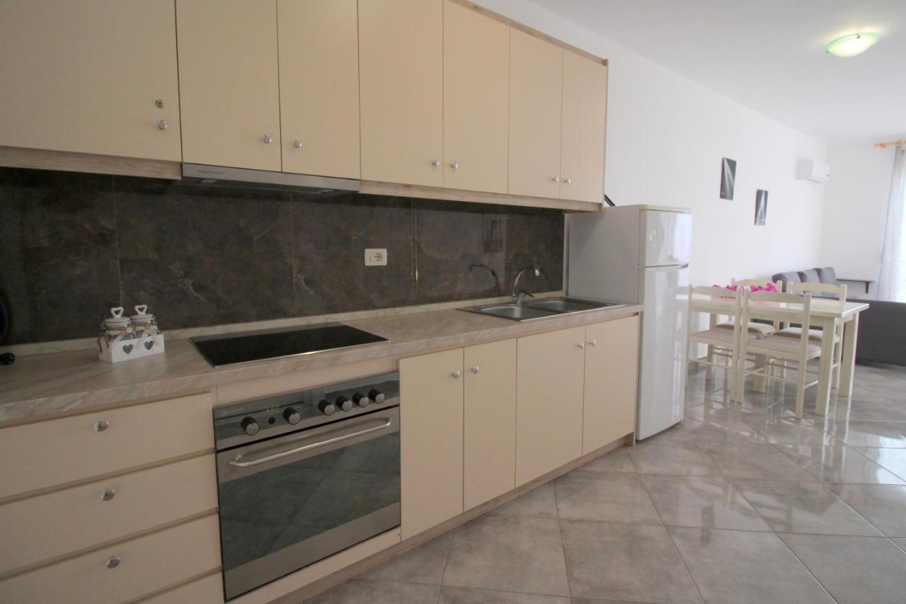 The Bay Apartments Sarandë エクステリア 写真
