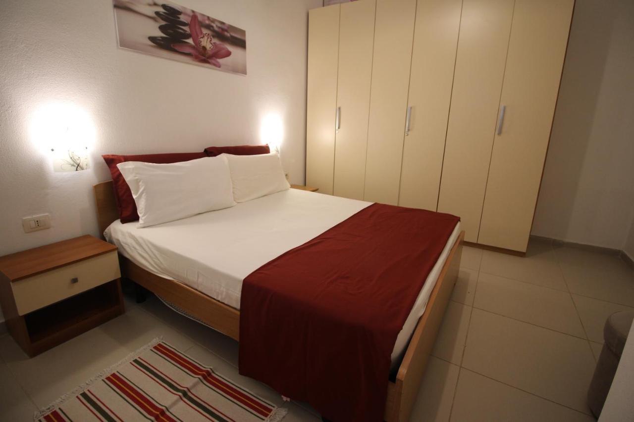 The Bay Apartments Sarandë エクステリア 写真