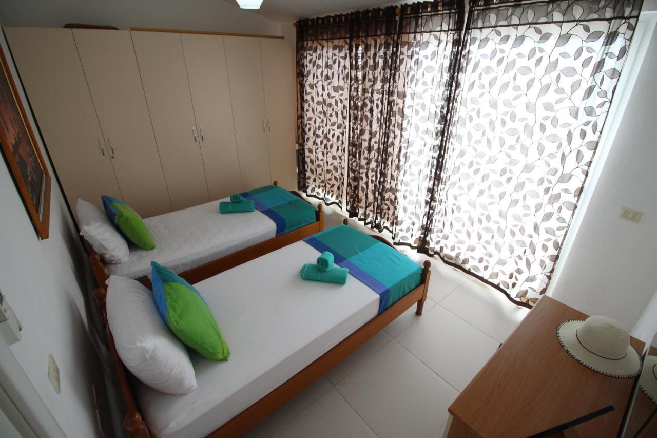 The Bay Apartments Sarandë エクステリア 写真