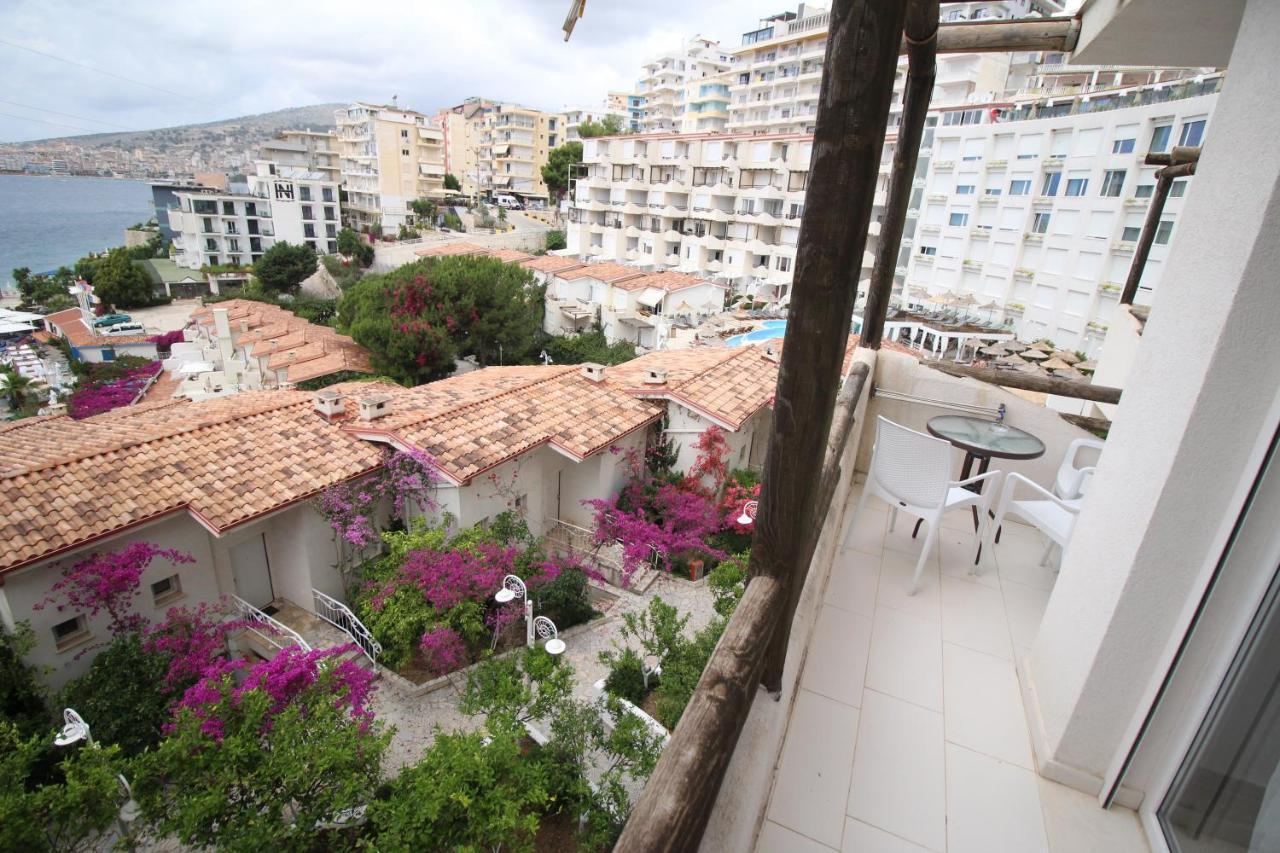 The Bay Apartments Sarandë エクステリア 写真